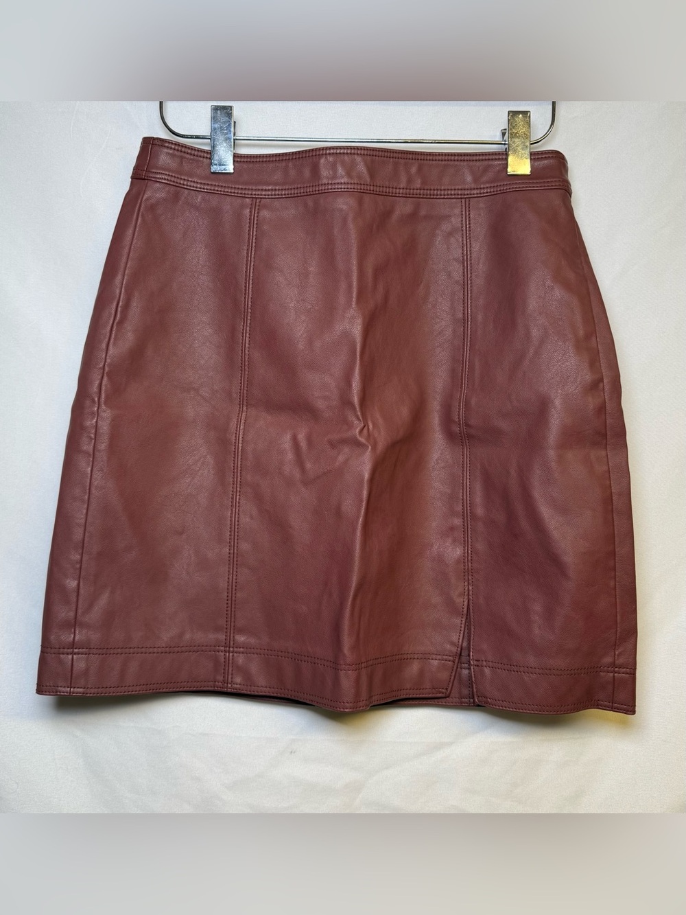 Shinestar Faux Leather A-Line Skirt in Burgundy